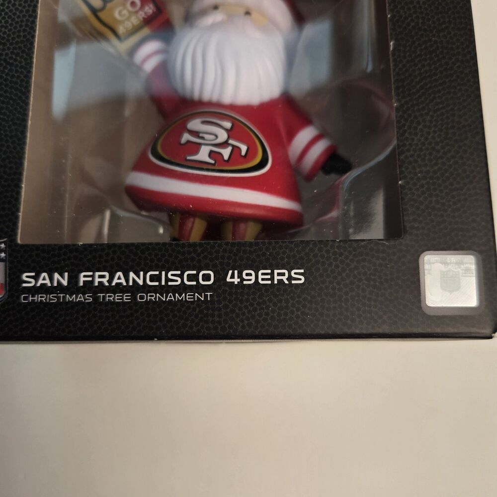Hallmark SF 49ers Santa Fan 2-Sided NFL Black Box Christmas Ornament NIB - Picture 3 of 6